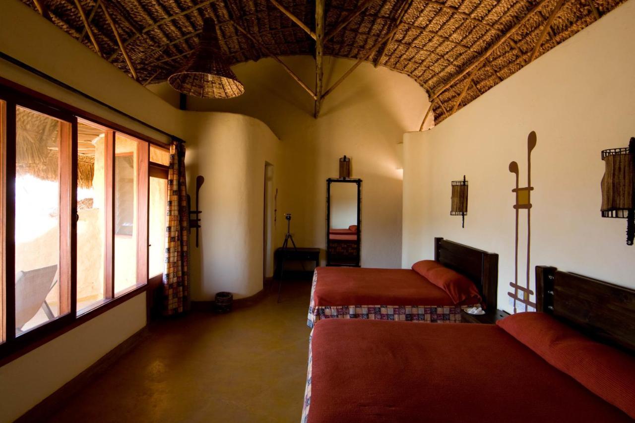 Samburu Sopa Lodge Archers Post Zewnętrze zdjęcie